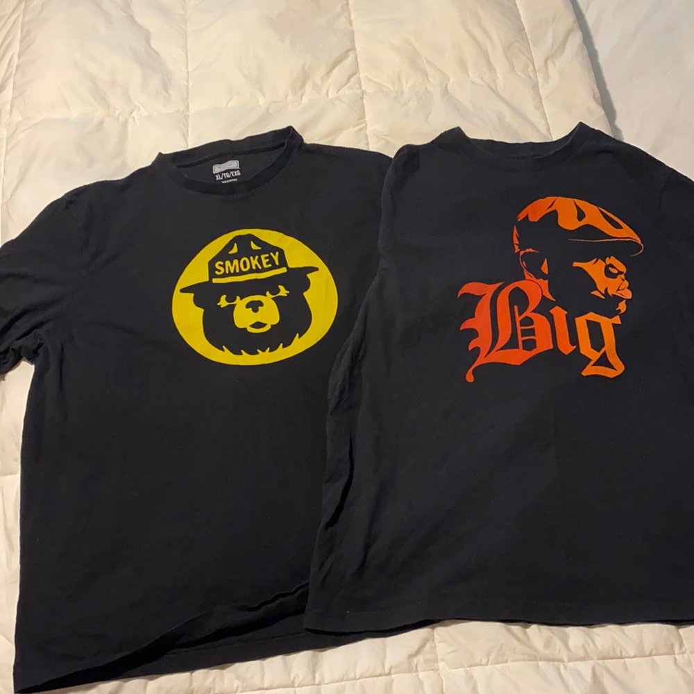 Tailgate Graphic Tee Bundle- 2 tee’s XL from American Eagle